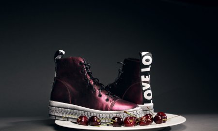 纽百伦和新百伦的区别