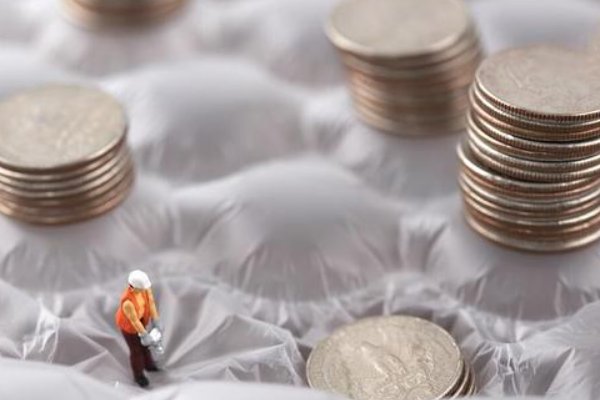 什么是两极分化?