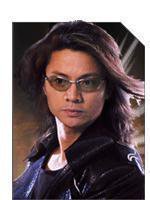 尹天照在《我和僵尸有个约会》中饰演的况国华和况天佑是什么关系?