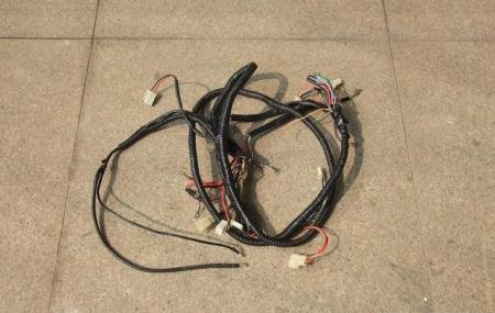 电动车外接电池线路是怎么接的？