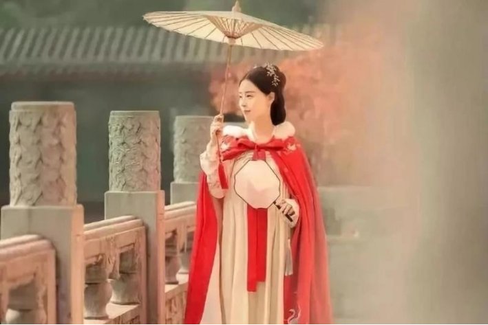 风情万种的意思是什么