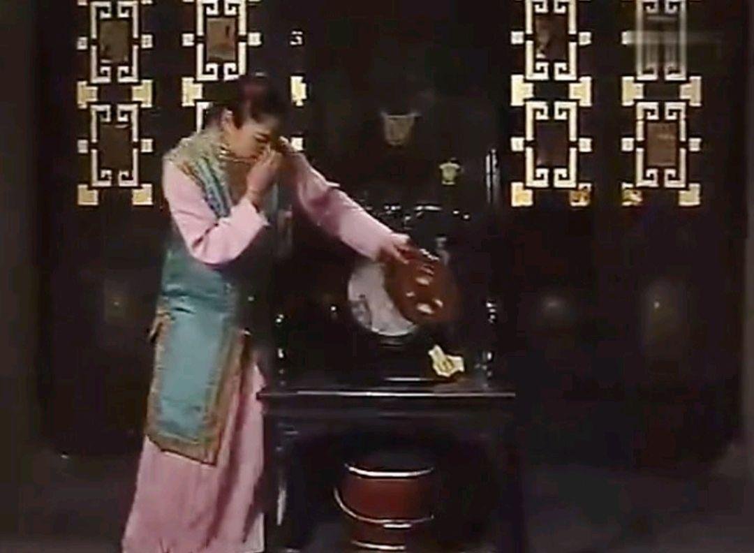 在古代,为什么上厕所叫“出恭”?