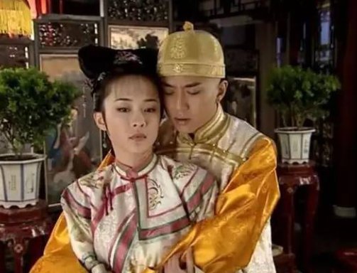 邓超和聂宁相恋4年，与郝蕾同居3年，为何最终娶的却是孙俪？