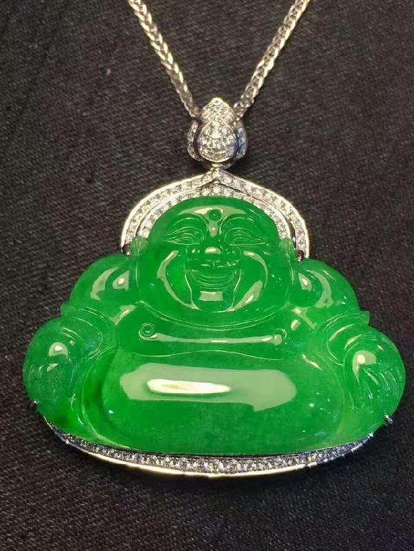 翡翠的翡是什么意思?