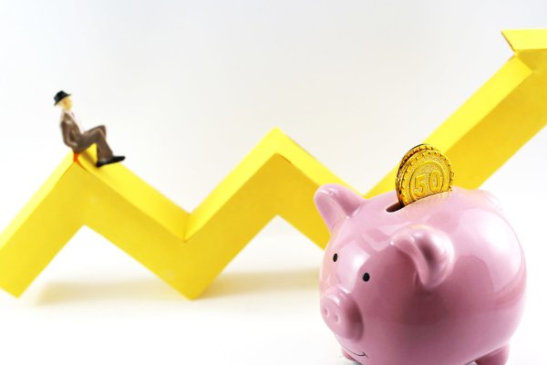 什么是两极分化？