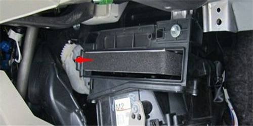 科沃兹怎么换空调滤芯