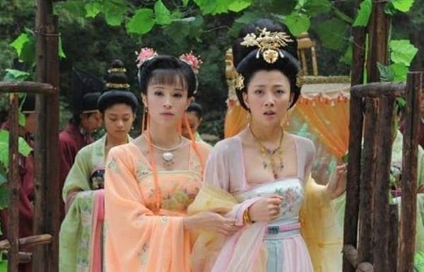 “石榴裙下死，做鬼也风流”是什么意思？