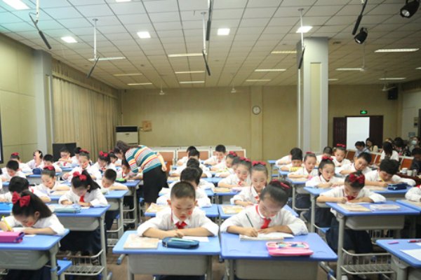 规则词语的意思是什么