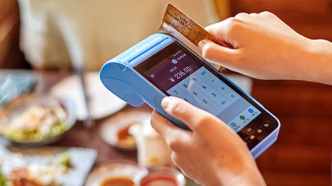 拉卡拉的客服电话是多少啊？