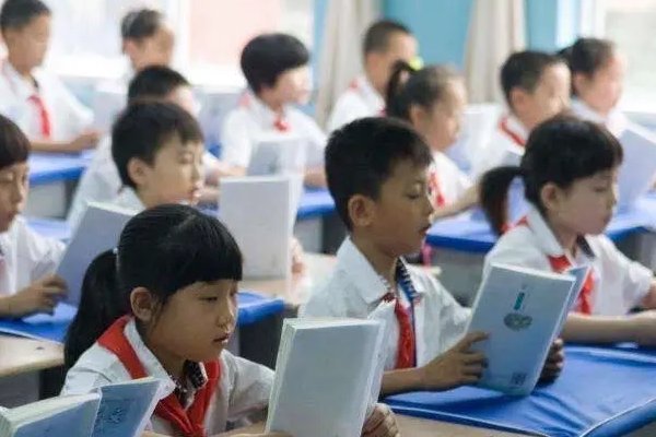 用很久很久以前造句