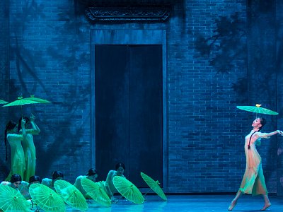 人多势众意思是什么？