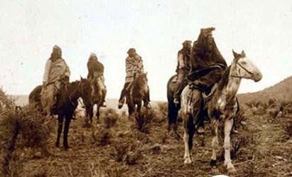 阿帕奇和印第安人有什么关系？一个意思吗。