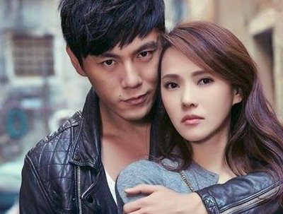 每个人都有姓和名，伊能静姓什么？