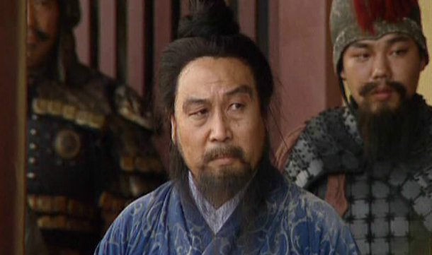 三国中陈宫最后是怎么死的？