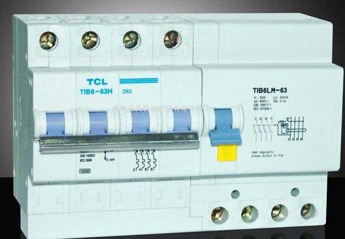 空气开关b40与c40有什么区别