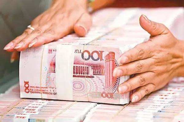 为什么有些用久了的钞票会有一股味道,而且味道都差不多?