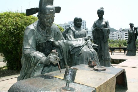statue什么意思？ sculpture什么意思？