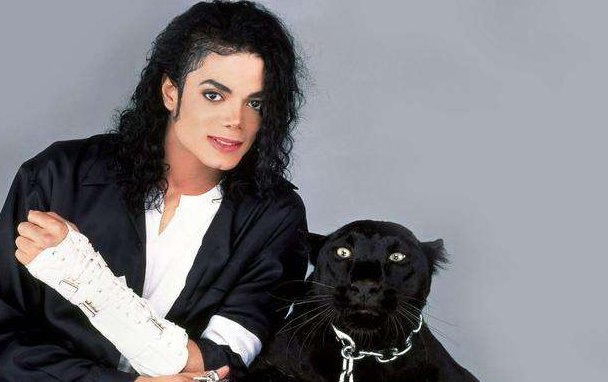 迈克尔杰克逊是黑人吗？