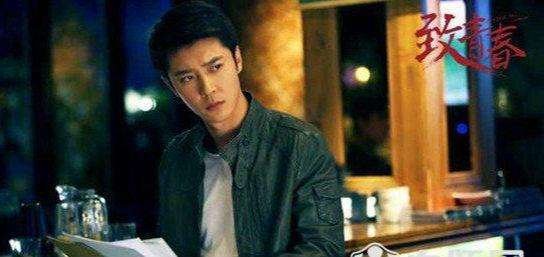 致青春中施洁为什么要自杀？