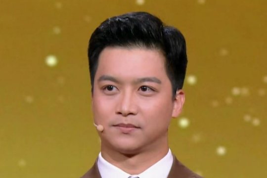 杨旭主持人简介资料