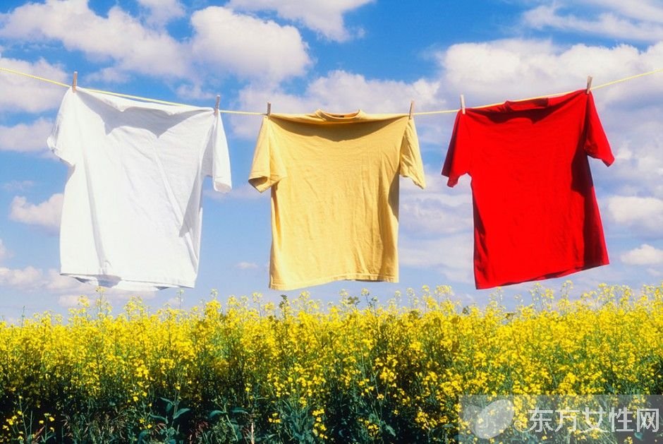 衣服上长了黑霉怎么办