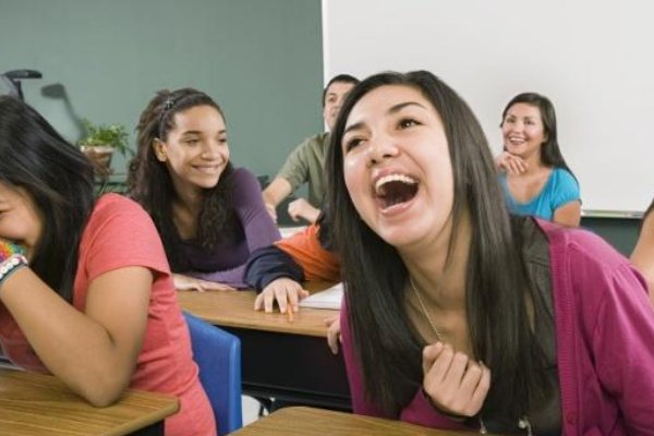 哄人的拼音怎么写