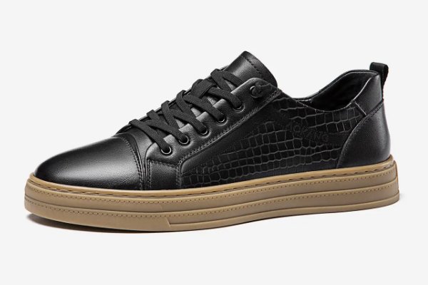 男鞋品牌排行榜前十名休闲鞋