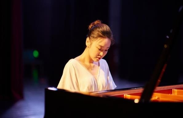 李美贤钢琴几级