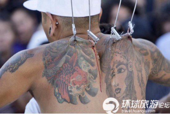 悬挂究竟是艺术还是自虐