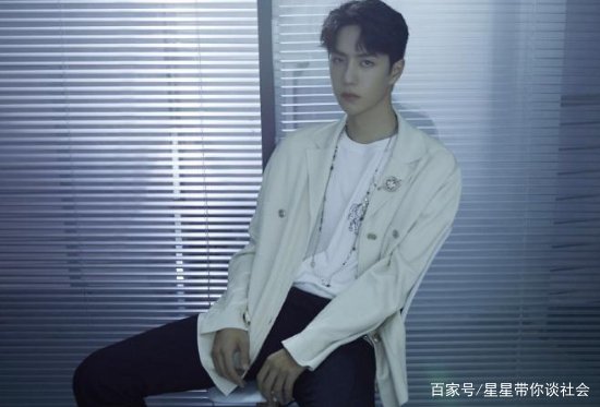 王一博家庭条件怎么样？是因为家境好才能去韩国当练习生的吗？