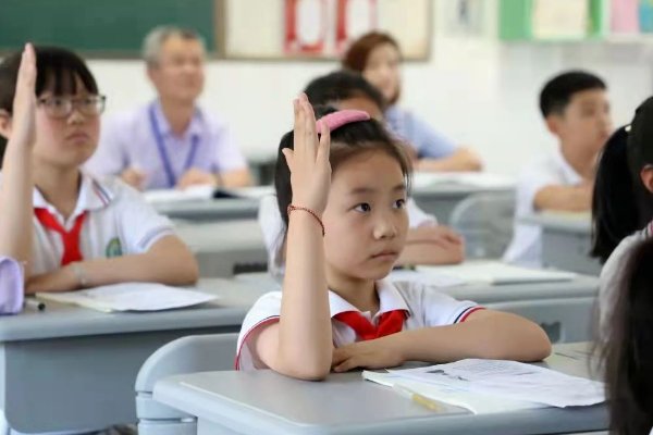 人民日报关于老师的金句