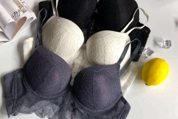 文胸英文怎么拼写