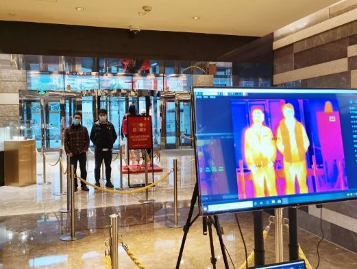 各地为防藏人，高速出口用上生命探测仪，还有哪些高科技用在了防疫上？