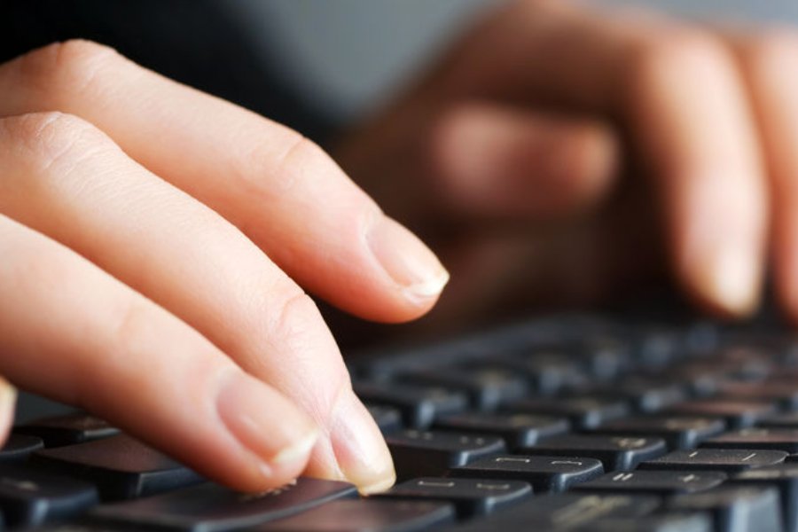 pubscholar公益学术平台怎么进？