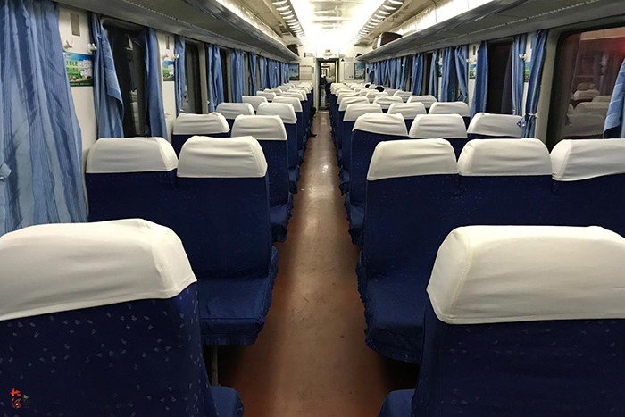 软座和硬座有什么区别