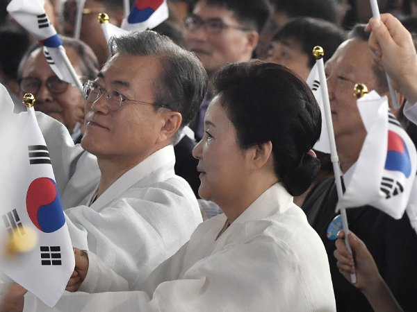 光复节是几月几日