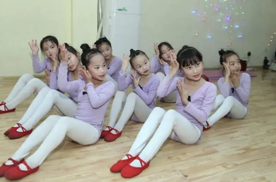 艺校是高中还是职高