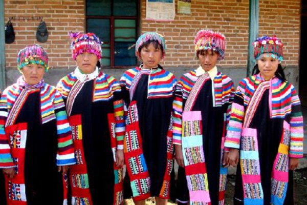 西双版纳有哪些少数民族？