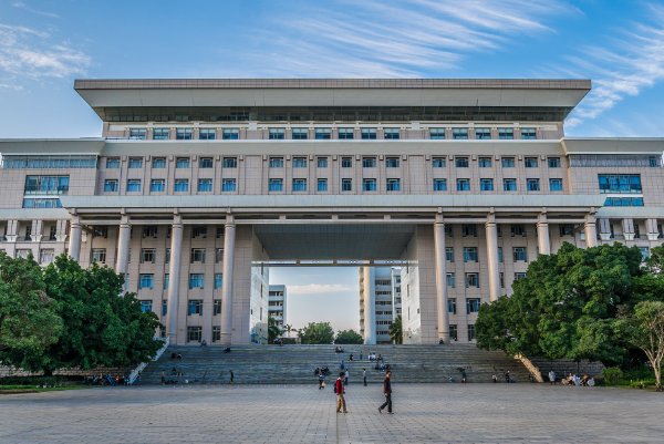 读研究生哪个学校最好