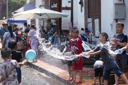 泼可以组什么词语