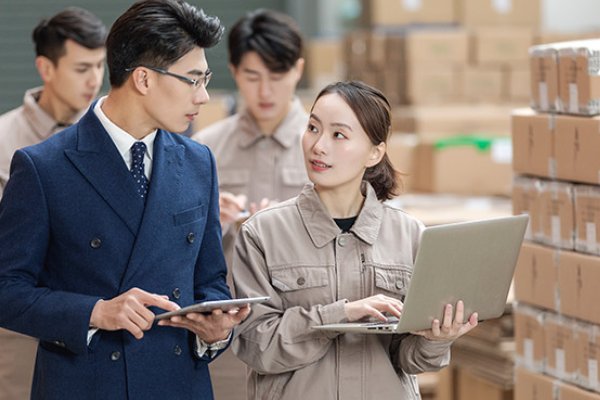 派遣的解释意思