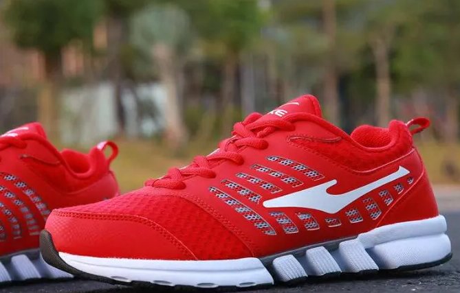 鸿星尔克属于什么档次