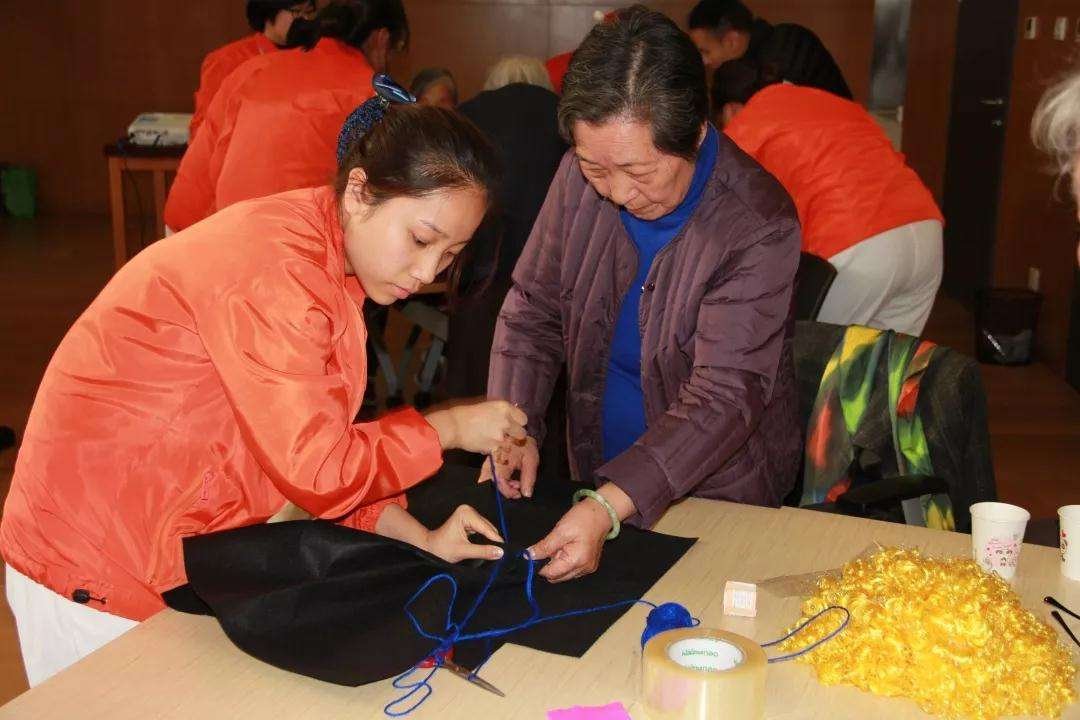 年龄相差多少岁才可以称呼叔叔和阿姨？