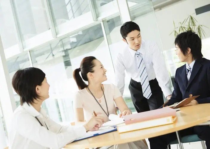 白领指的是什么人