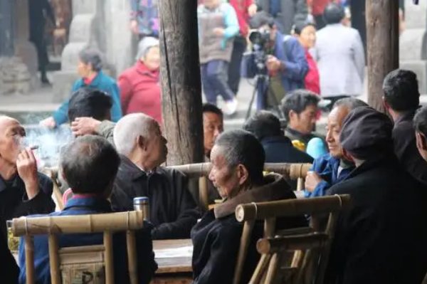 摆龙门阵的意思是什么