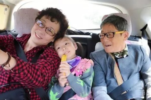 天伦之乐的唯美句子和孙子在一起天伦之乐的句子