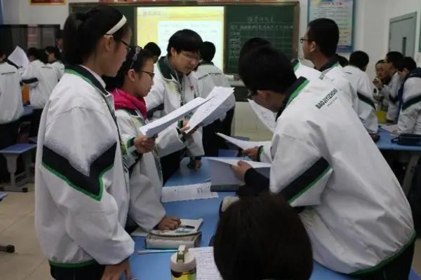 用念念有词造句