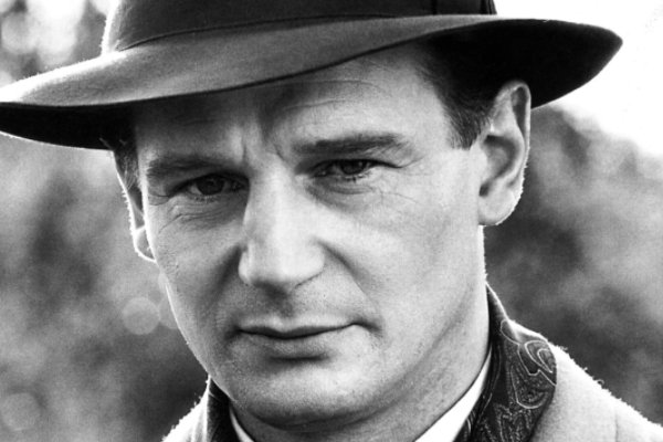 斯皮尔伯格战争三部曲是哪三部