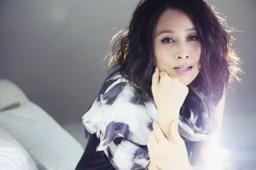 那英的第一任老公是谁？