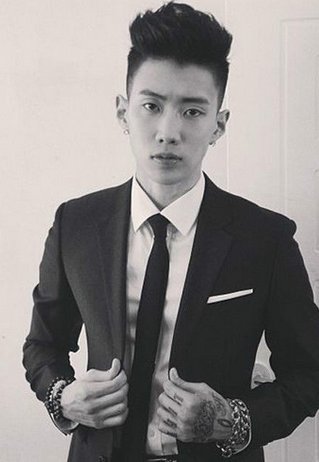 2pm的朴宰范为什么要退出去